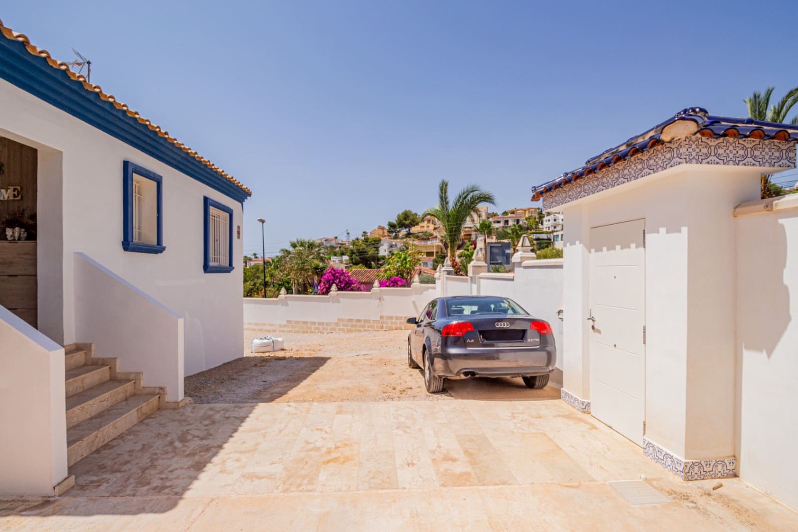 Chalet de 4 habitaciones en La Nucia en venta con garaje - 495.000 € (Ref: 10093808)