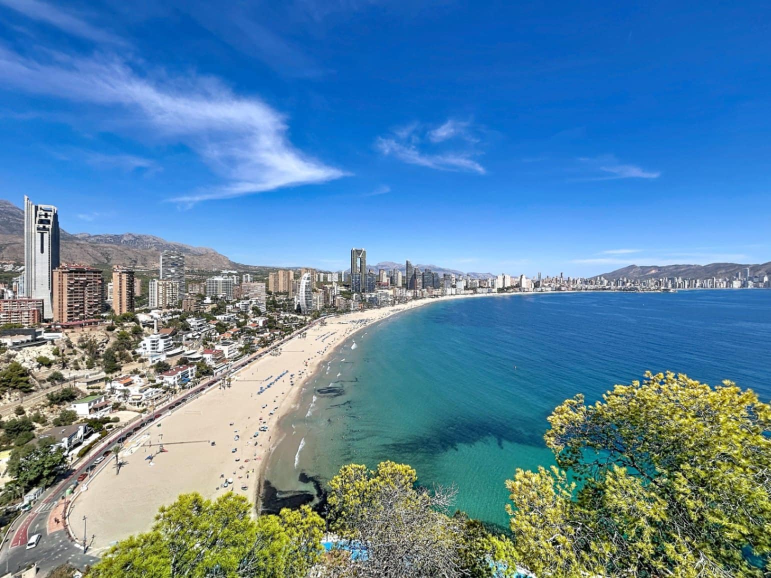 Apartamento de 1 habitación en Benidorm en venta con piscina garaje - 265.000 € (Ref: 10094975)