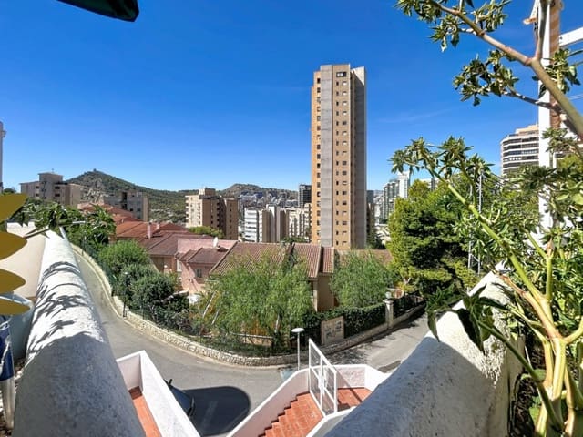 Apartamento de 1 habitación en Playa Poniente, Benidorm en venta con piscina garaje - 265.000 € (Ref: 10094975)