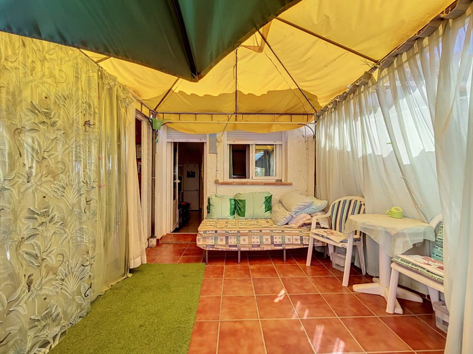 Apartamento de 1 habitación en Benidorm en venta con piscina garaje - 265.000 € (Ref: 10094975)
