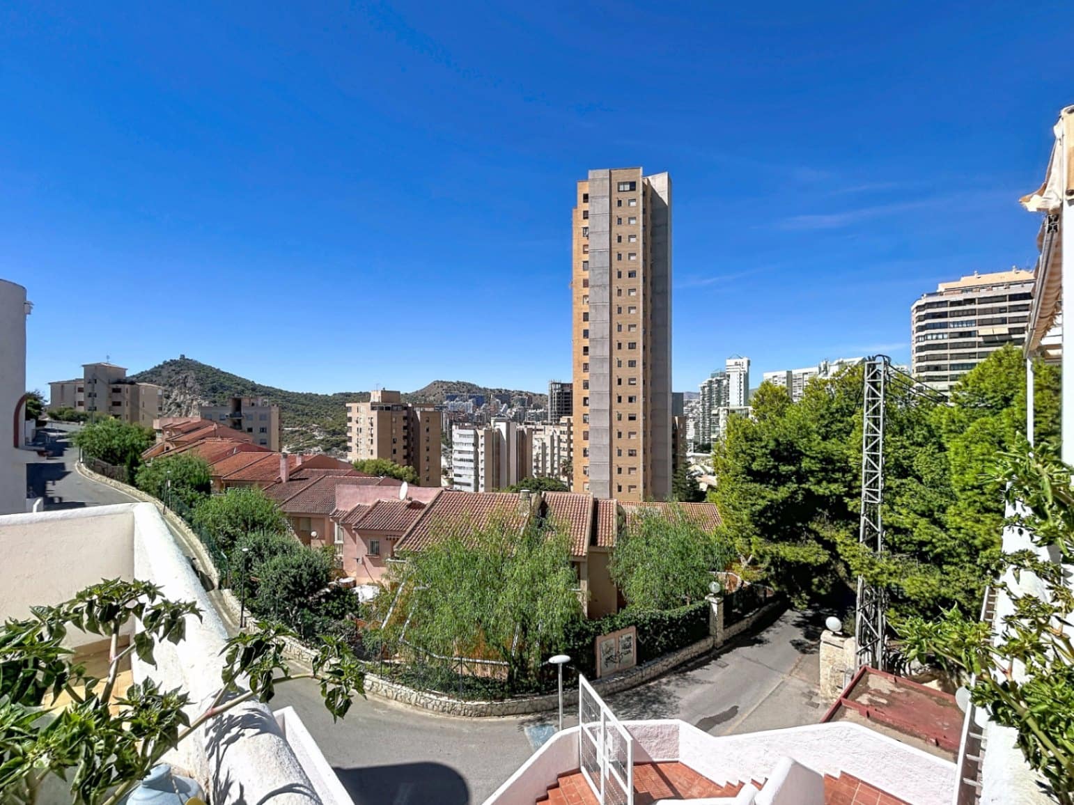 Apartamento de 1 habitación en Benidorm en venta con piscina garaje - 265.000 € (Ref: 10094975)