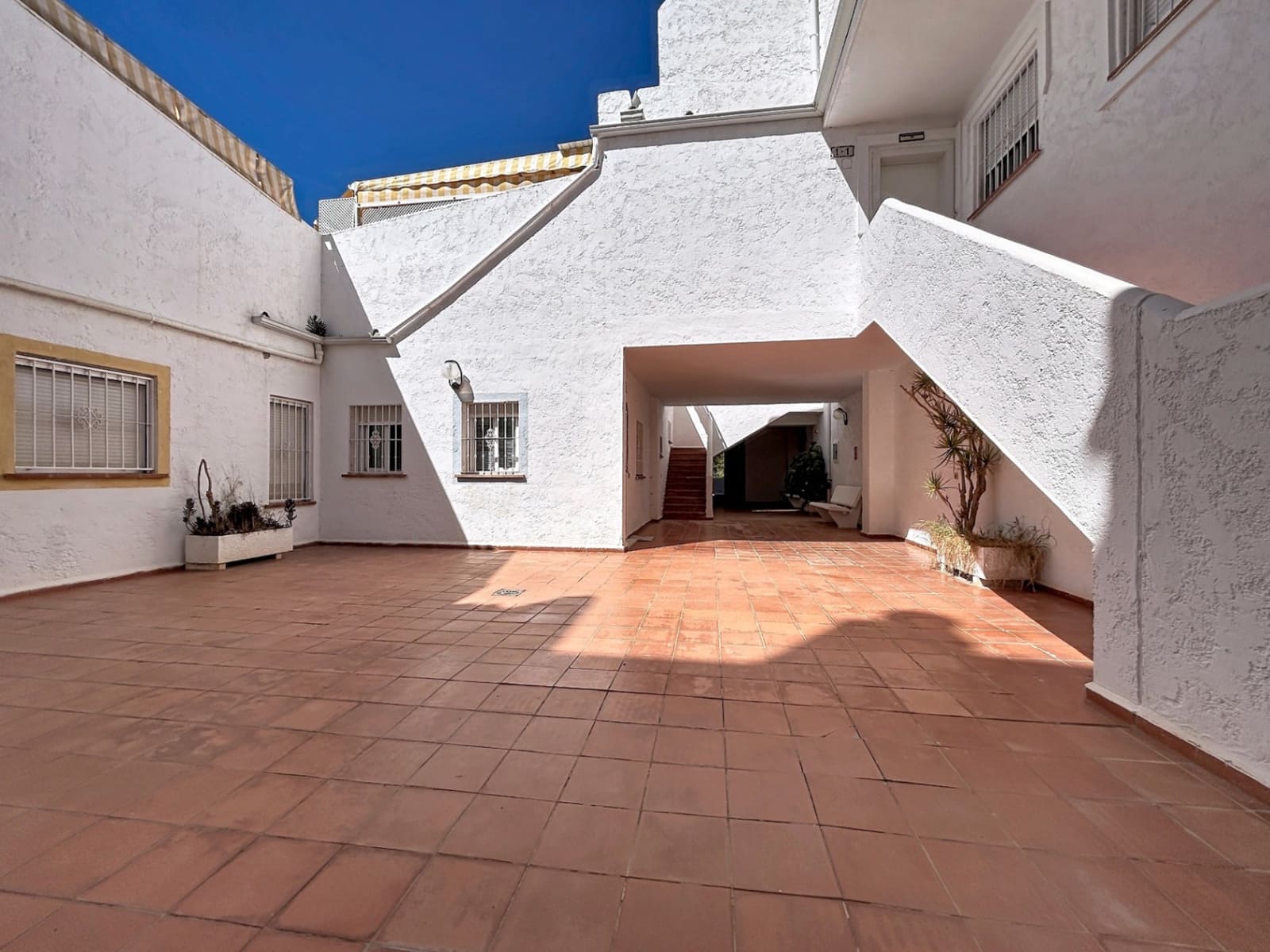 Apartamento de 1 habitación en Benidorm en venta con piscina garaje - 265.000 € (Ref: 10094975)