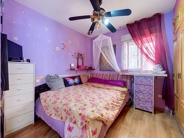 Apartamento de 1 habitación en Playa Poniente, Benidorm en venta con piscina garaje - 265.000 € (Ref: 10094975)