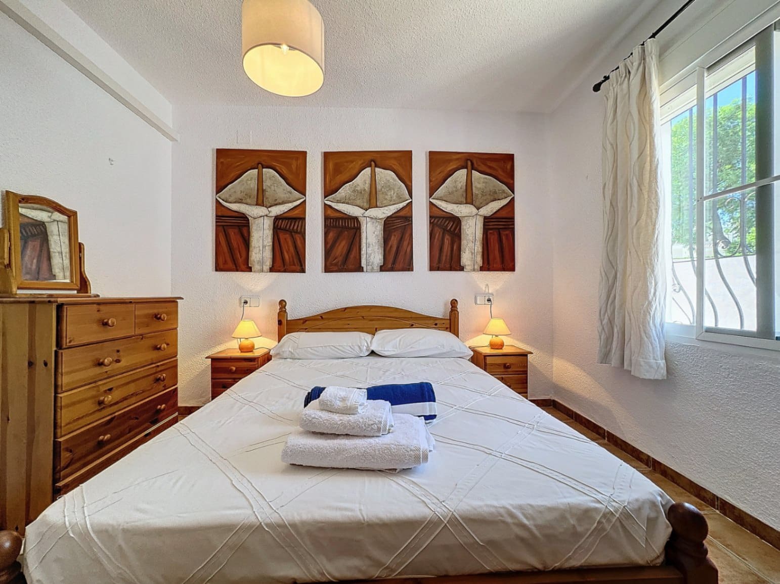 3 slaapkamer Villa te huur in Albir met zwembad garage - € 2.950 (Ref: 10095646)
