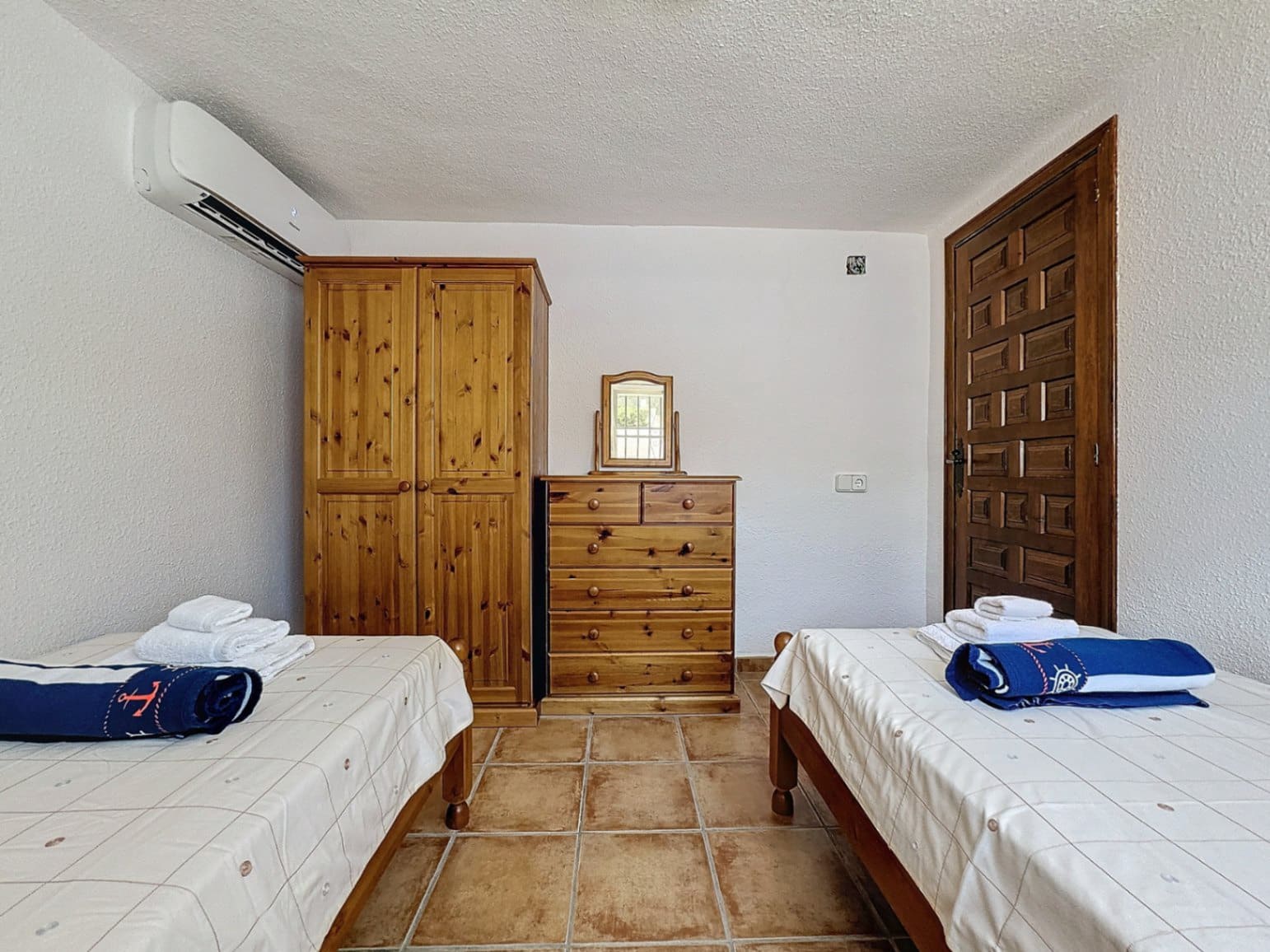 3 slaapkamer Villa te huur in Albir met zwembad garage - € 2.950 (Ref: 10095646)