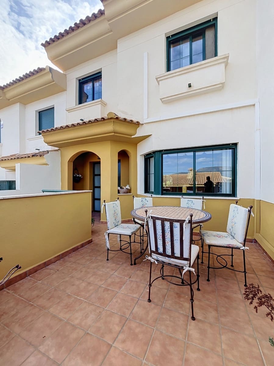 3 Zimmer Bungalow zu verkaufen in La Nucia mit Garage - 275.000 € (Ref: 10118412)