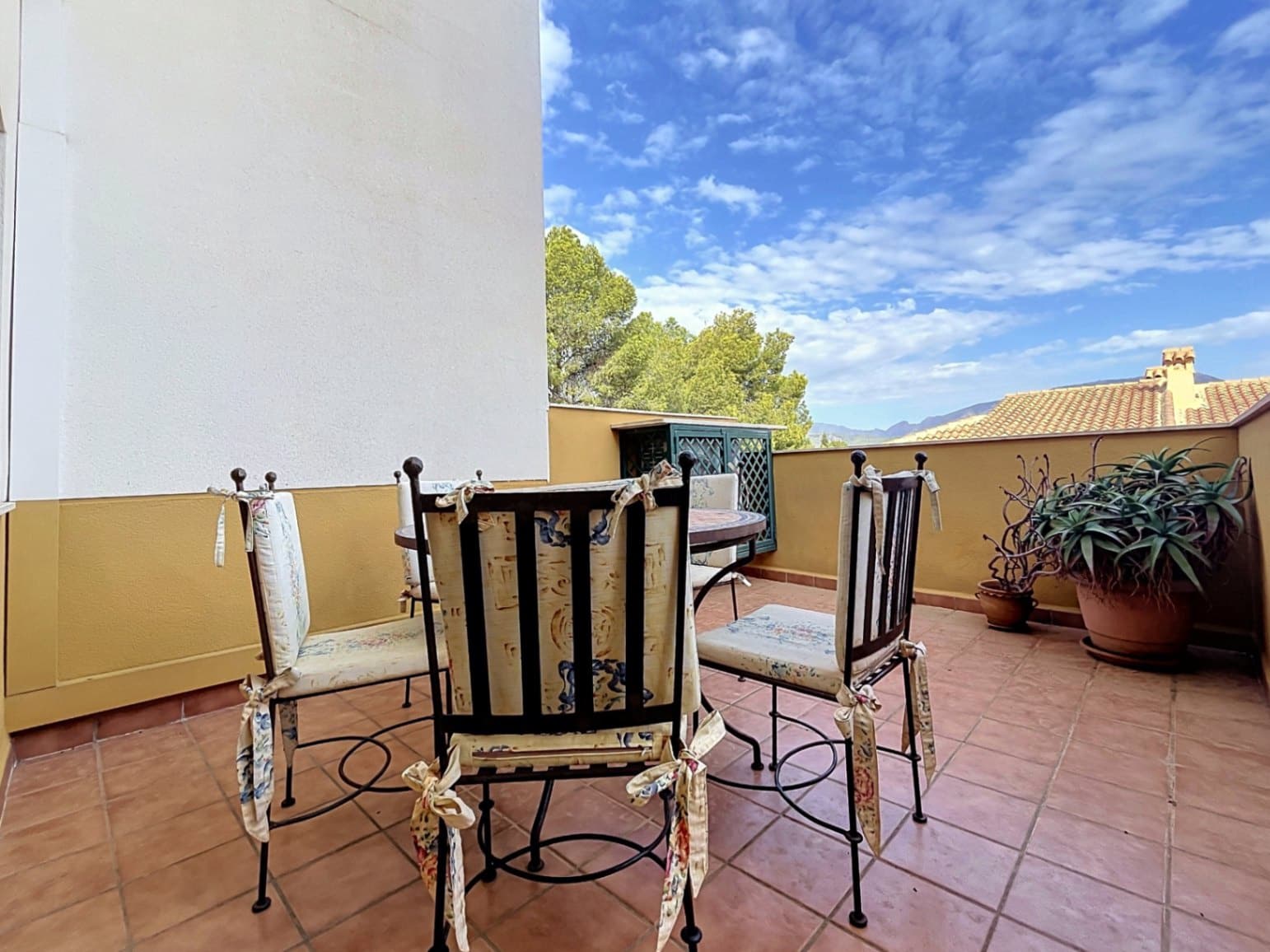 3 Zimmer Bungalow zu verkaufen in La Nucia mit Garage - 275.000 € (Ref: 10118412)