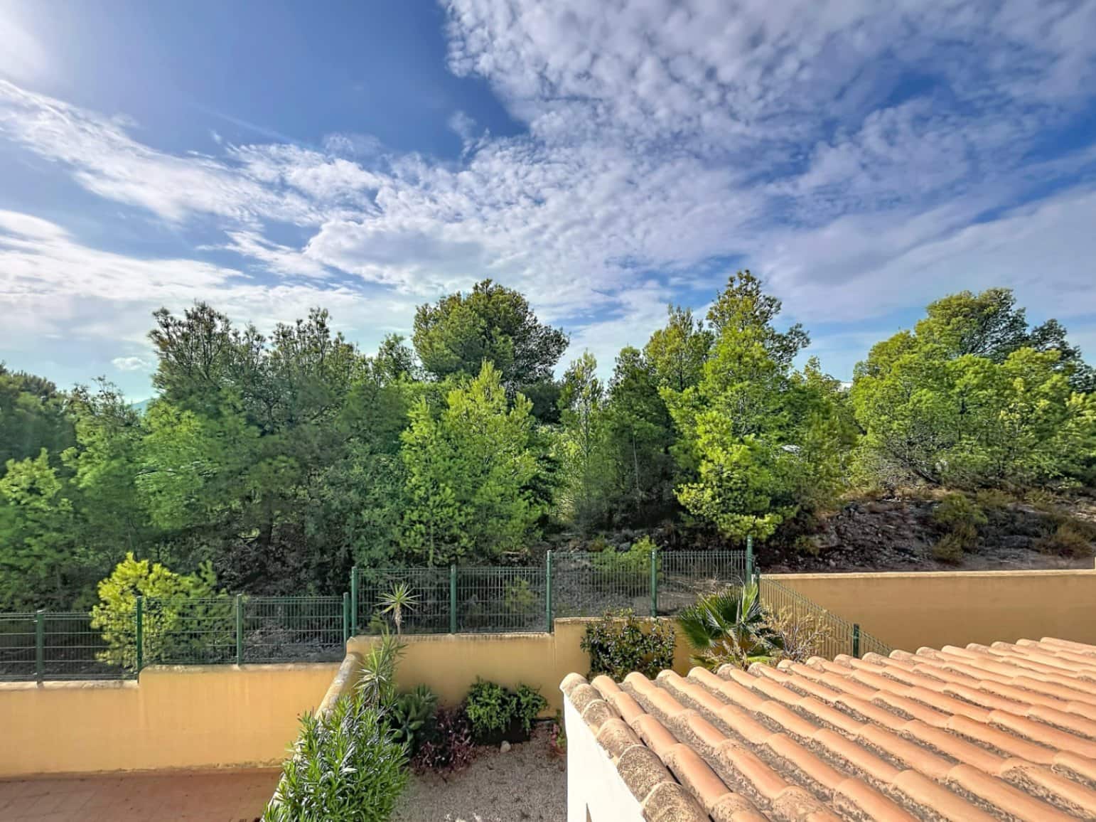 3 Zimmer Bungalow zu verkaufen in La Nucia mit Garage - 275.000 € (Ref: 10118412)
