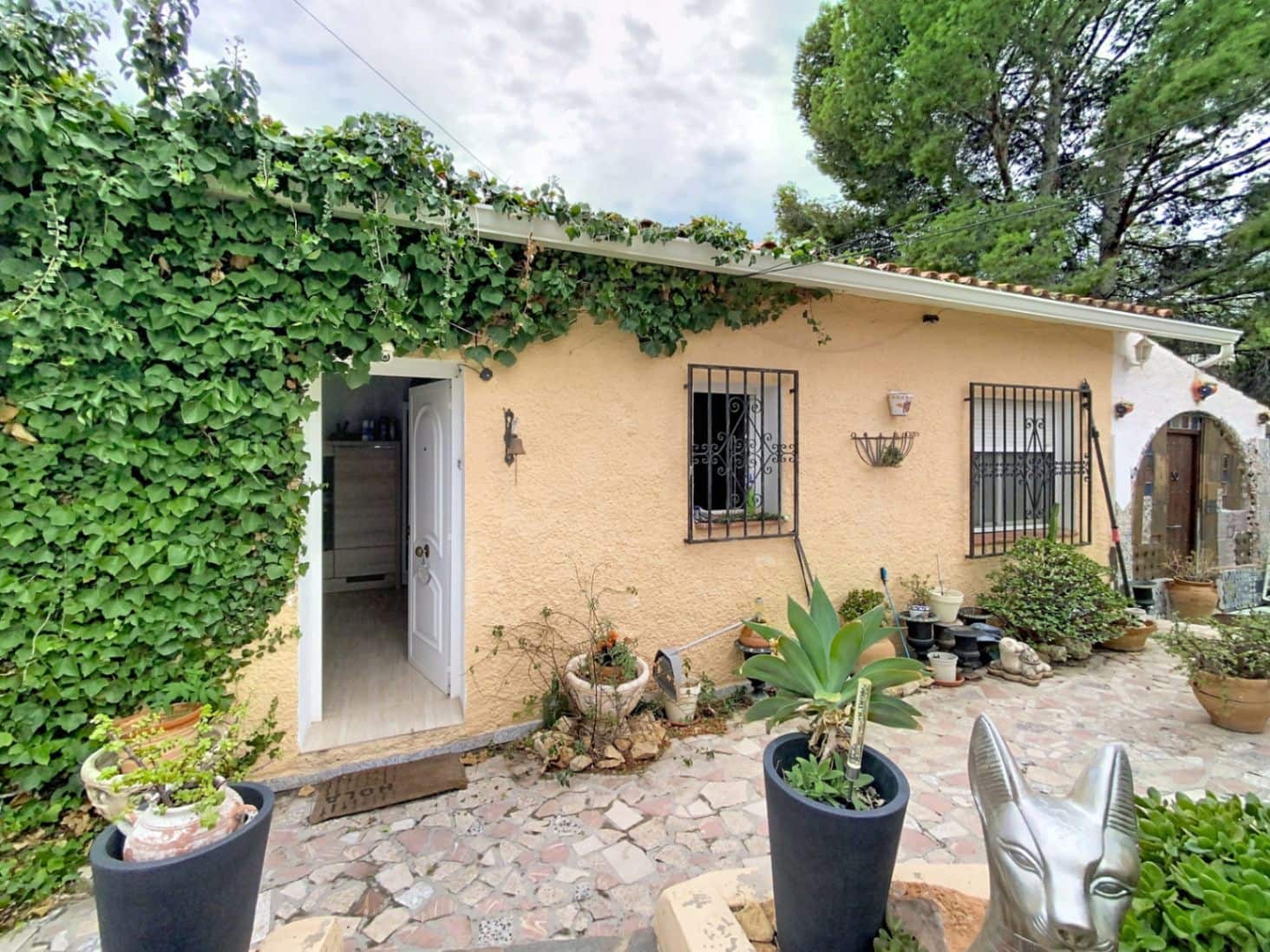 4 bedroom Villa for sale in Barranco Hondo with pool garage - € 375,000 (Ref: 10141398)