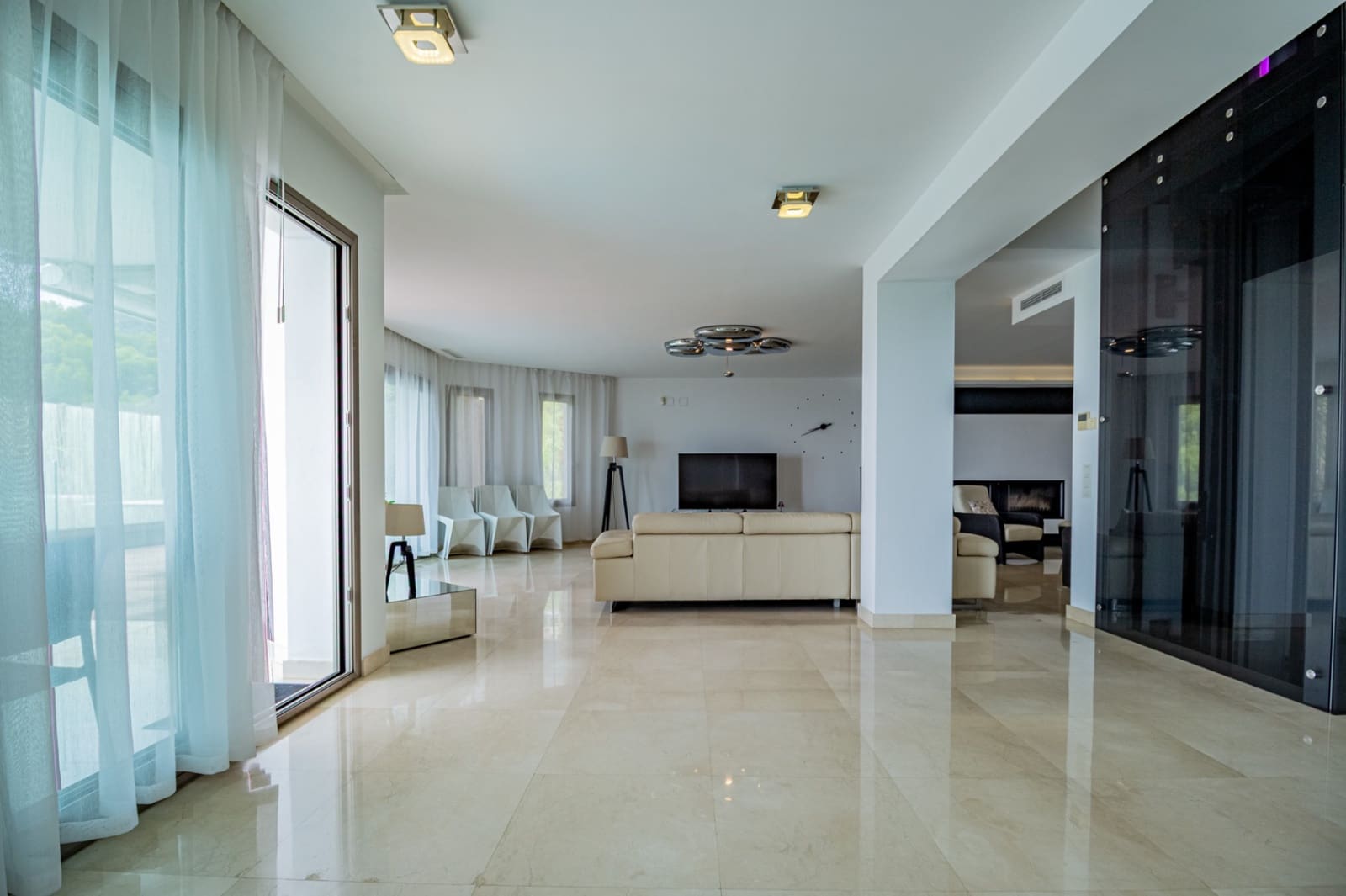 4 bedroom Villa for sale in Altea with pool garage - € 1,620,000 (Ref: 10156915)