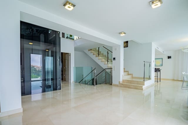 4 slaapkamer Villa te koop in Altea met zwembad garage - € 1.620.000 (Ref: 10156915)