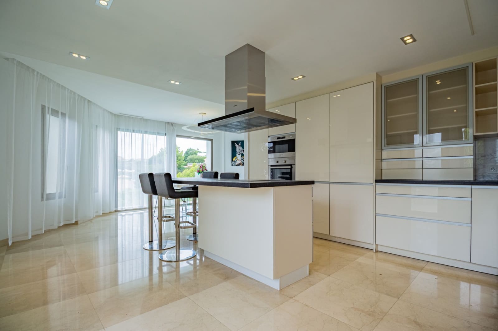 4 bedroom Villa for sale in Altea with pool garage - € 1,620,000 (Ref: 10156915)