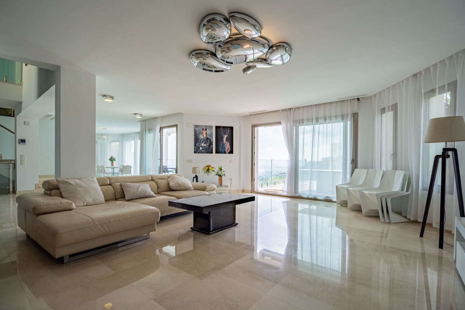 4 bedroom Villa for sale in Altea with pool garage - € 1,620,000 (Ref: 10156915)