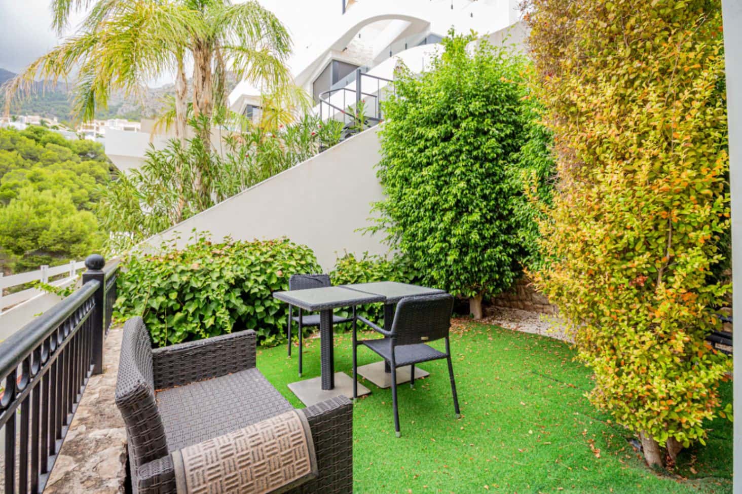 4 bedroom Villa for sale in Altea with pool garage - € 1,620,000 (Ref: 10156915)