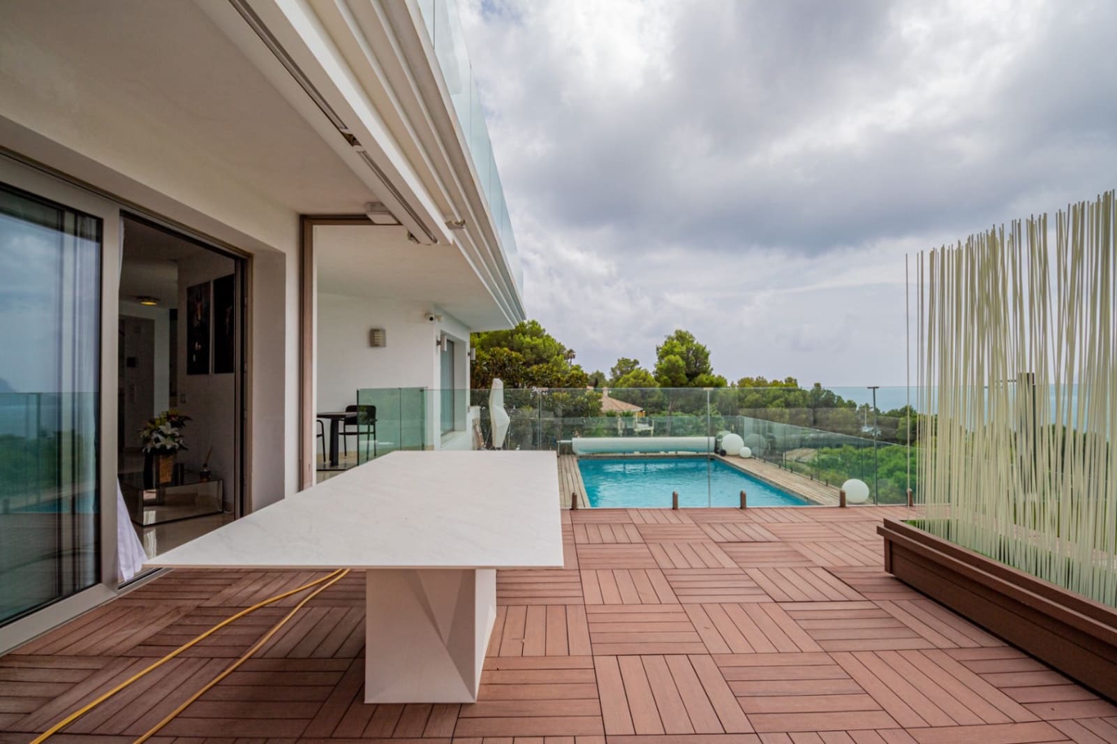 4 bedroom Villa for sale in Altea with pool garage - € 1,620,000 (Ref: 10156915)