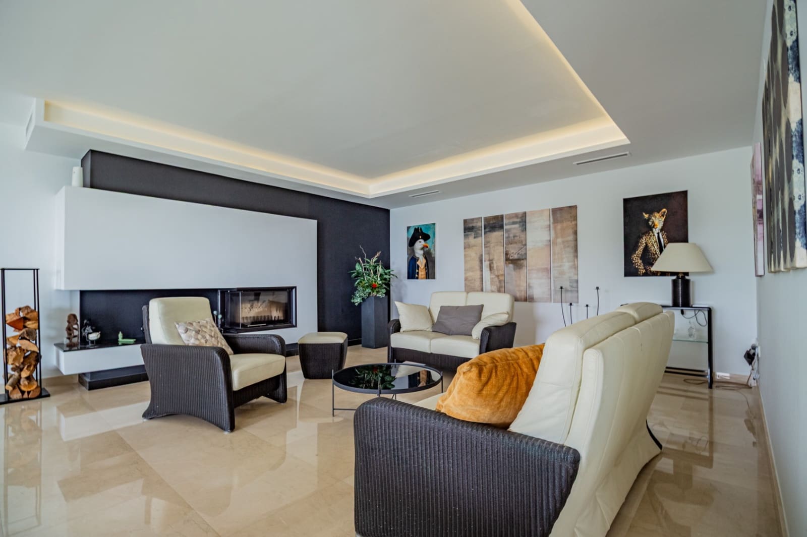 4 bedroom Villa for sale in Altea with pool garage - € 1,620,000 (Ref: 10156915)