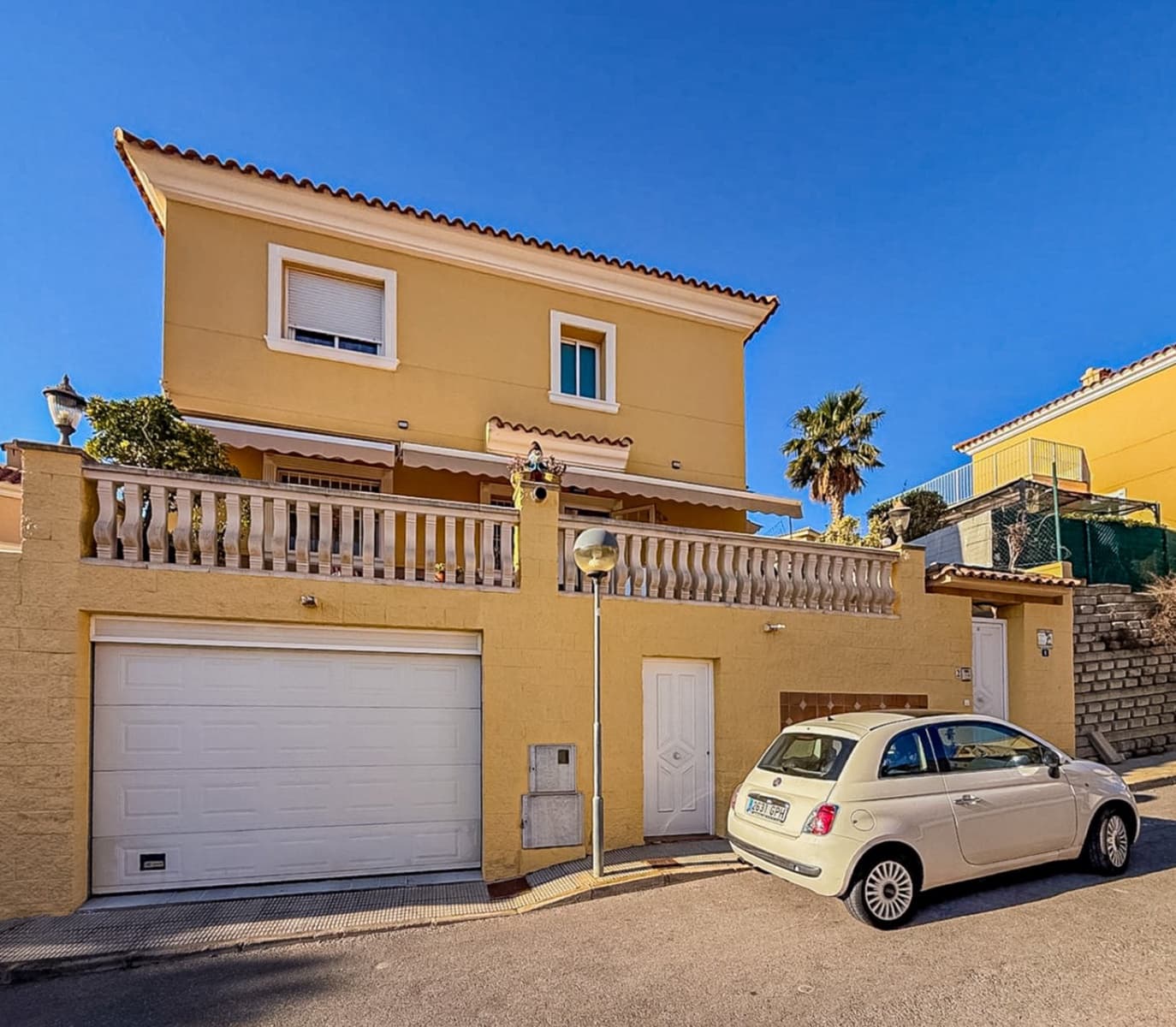 4 bedroom Villa for sale in La Nucia with pool garage - € 499,000 (Ref: 10159931)