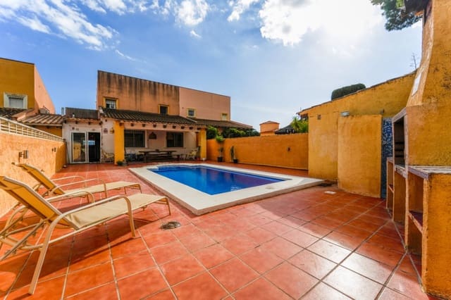 3 soveværelse Semi-Rækkehus til salg i Pueblo - Urbanizaciones, Alfaz del Pi / L'Alfàs del Pi med swimmingpool garage - € 429.500 (Ref: 10163806)