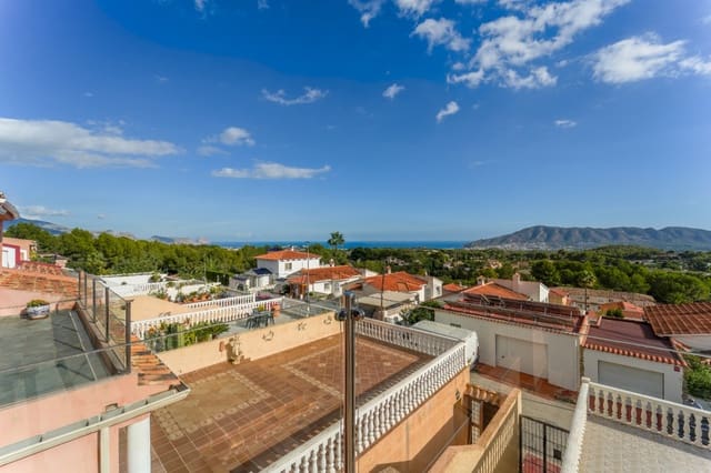 3 soveværelse Semi-Rækkehus til salg i Pueblo - Urbanizaciones, Alfaz del Pi / L'Alfàs del Pi med swimmingpool garage - € 429.500 (Ref: 10163806)