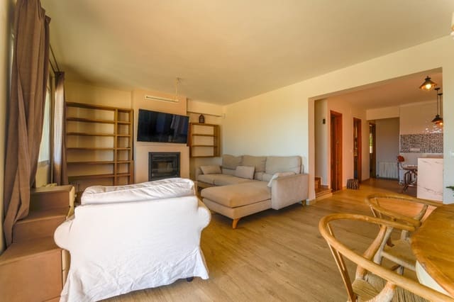 3 soveværelse Semi-Rækkehus til salg i Pueblo - Urbanizaciones, Alfaz del Pi / L'Alfàs del Pi med swimmingpool garage - € 429.500 (Ref: 10163806)