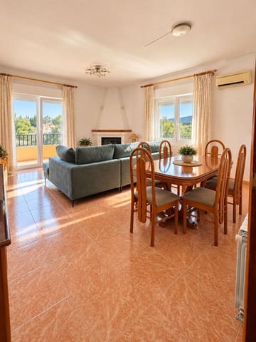 4 makuuhuone Huoneisto vuokrattavana paikassa Pueblo - Urbanizaciones, Alfaz del Pi / L'Alfàs del Pi mukana uima-altaan 
autotalli - 1 750 € (Ref: 10165411)