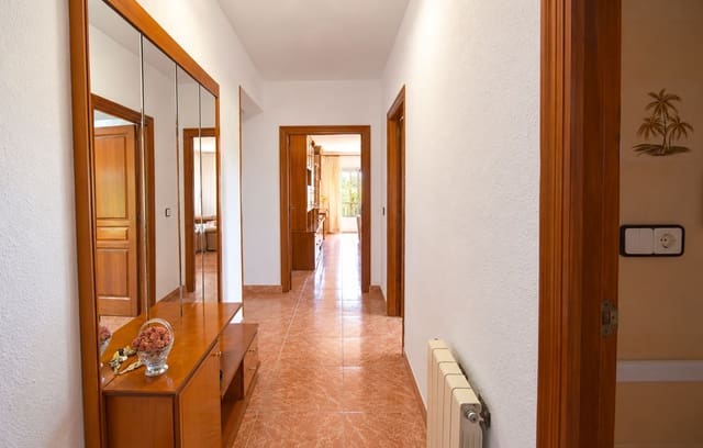 4 makuuhuone Huoneisto vuokrattavana paikassa Pueblo - Urbanizaciones, Alfaz del Pi / L'Alfàs del Pi mukana uima-altaan 
autotalli - 1 750 € (Ref: 10165411)
