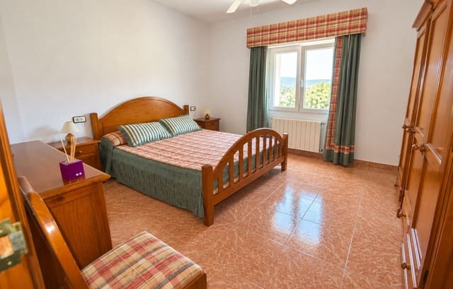 4 makuuhuone Huoneisto vuokrattavana paikassa Pueblo - Urbanizaciones, Alfaz del Pi / L'Alfàs del Pi mukana uima-altaan 
autotalli - 1 750 € (Ref: 10165411)