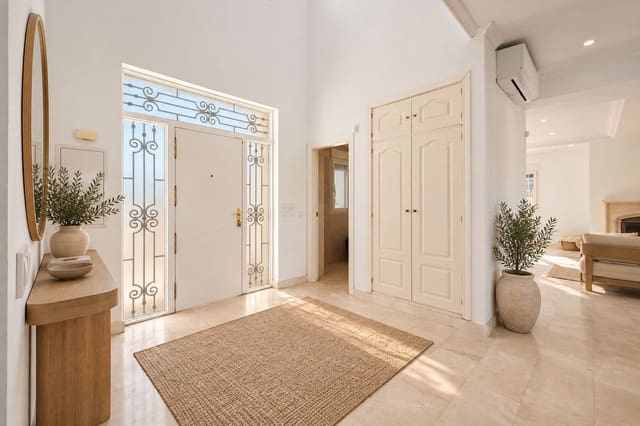 3 quarto Moradia para venda em La Nucia Pueblo  , La Nucia com piscina garagem - 1 300 000 € (Ref: 10166924)