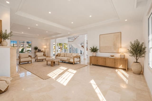 3 quarto Moradia para venda em La Nucia Pueblo  , La Nucia com piscina garagem - 1 300 000 € (Ref: 10166924)