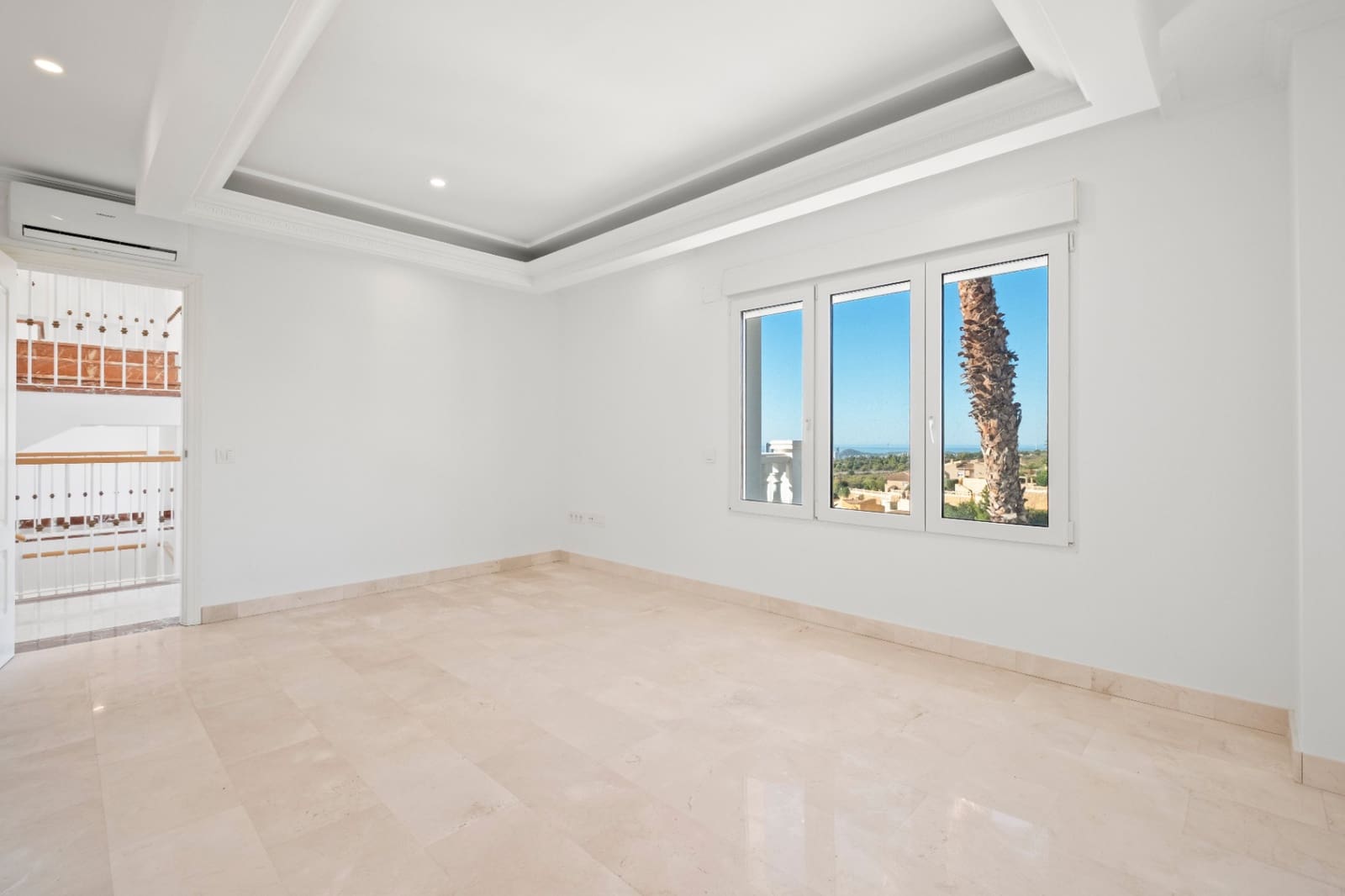 3 quarto Moradia para venda em La Nucia com piscina garagem - 1 300 000 € (Ref: 10166924)