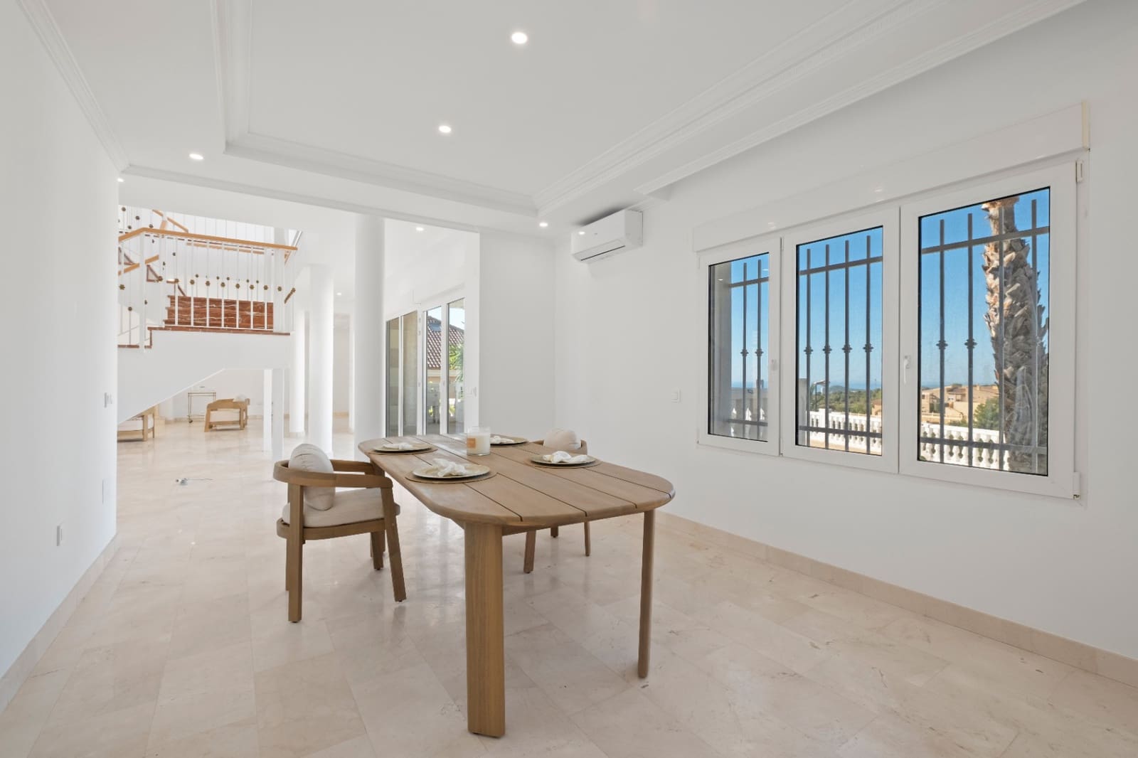 3 quarto Moradia para venda em La Nucia com piscina garagem - 1 300 000 € (Ref: 10166924)