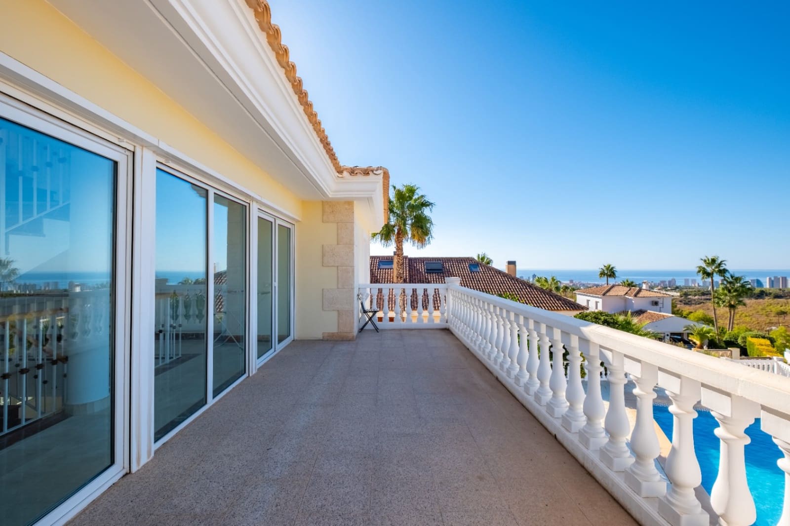 3 quarto Moradia para venda em La Nucia com piscina garagem - 1 300 000 € (Ref: 10166924)