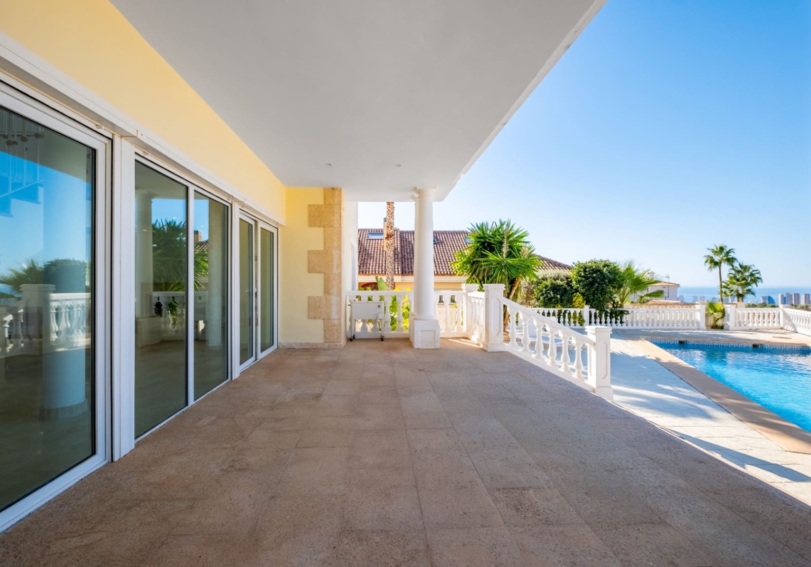 3 quarto Moradia para venda em La Nucia com piscina garagem - 1 300 000 € (Ref: 10166924)