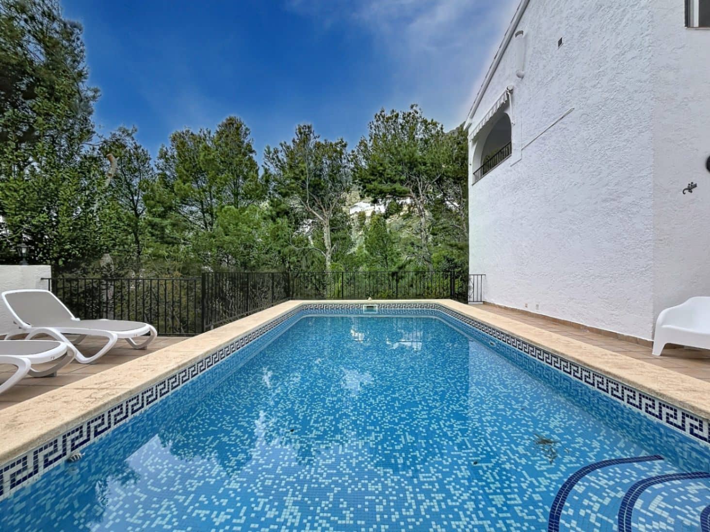 3 bedroom Villa for sale in Altea with pool garage - € 515,000 (Ref: 10169163)
