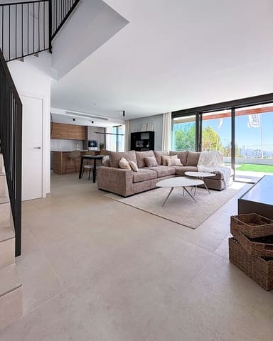 3 bedroom Villa for sale in Polop with pool garage - € 615,700 (Ref: 10171592)