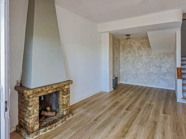 4 quarto Bungalow para venda em Pueblo - Urbanizaciones, Alfaz del Pi / L'Alfàs del Pi com piscina - 299 000 € (Ref: 10172836)
