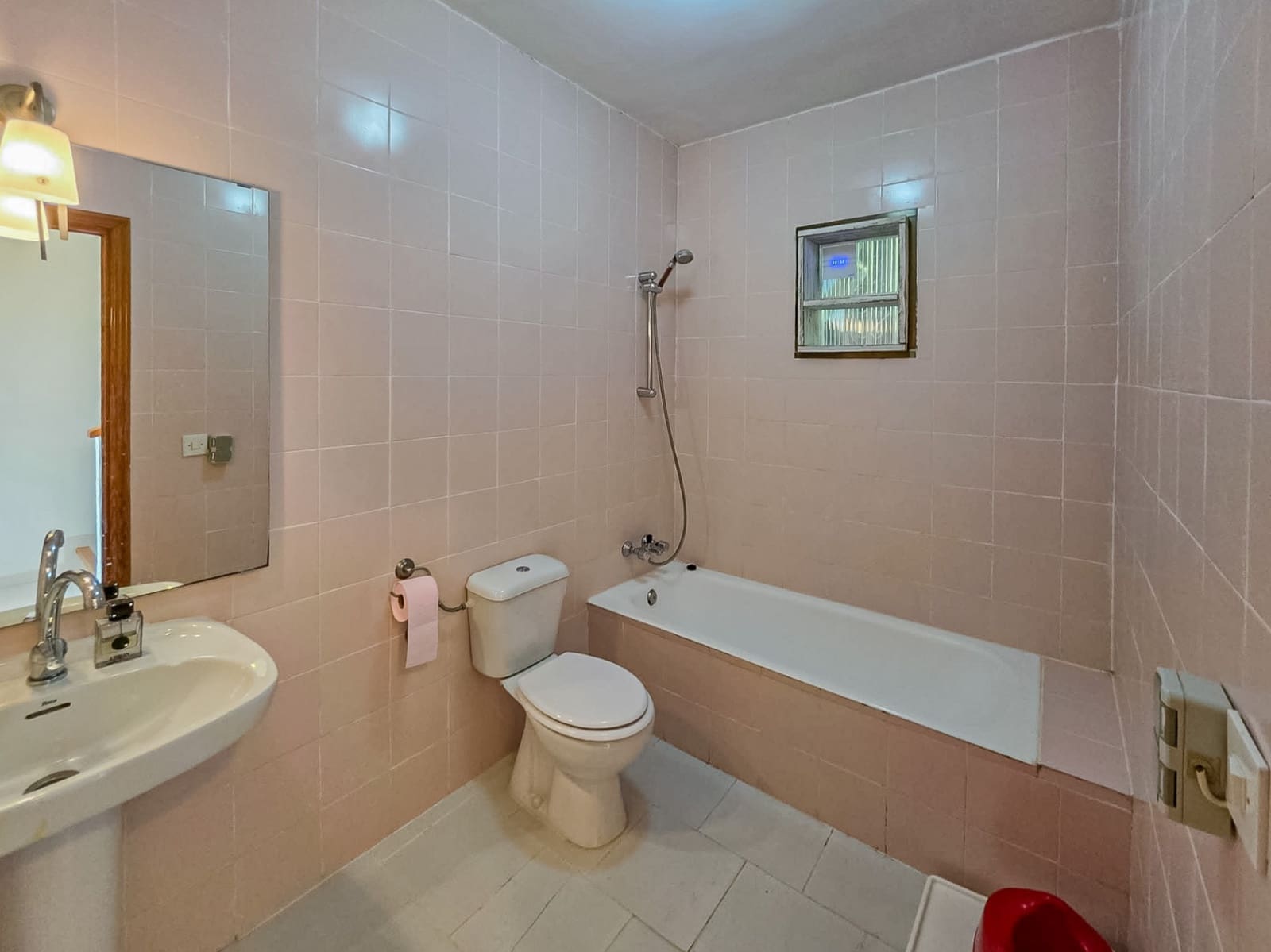 4 soverom Bungalow til salgs i Alfaz del Pi / L'Alfas del Pi med svømmebasseng - € 299 000 (Ref: 10172836)