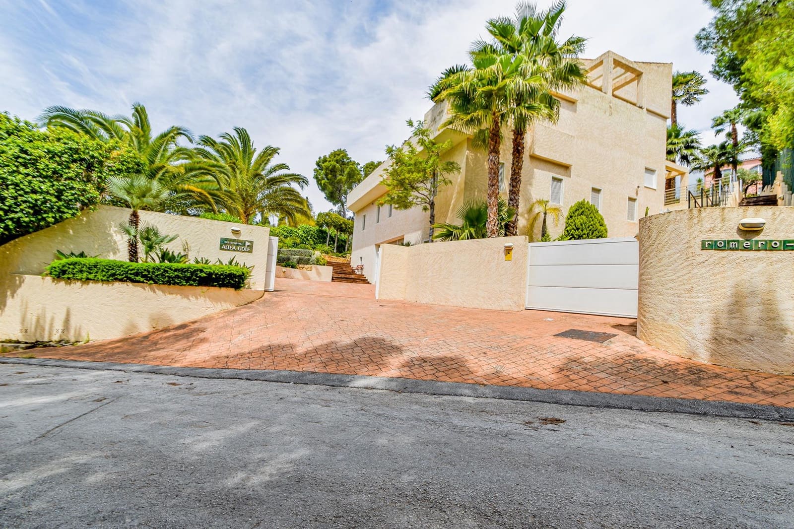 4 slaapkamer Appartement te koop in Altea la Vella met zwembad garage - € 590.000 (Ref: 6558956)