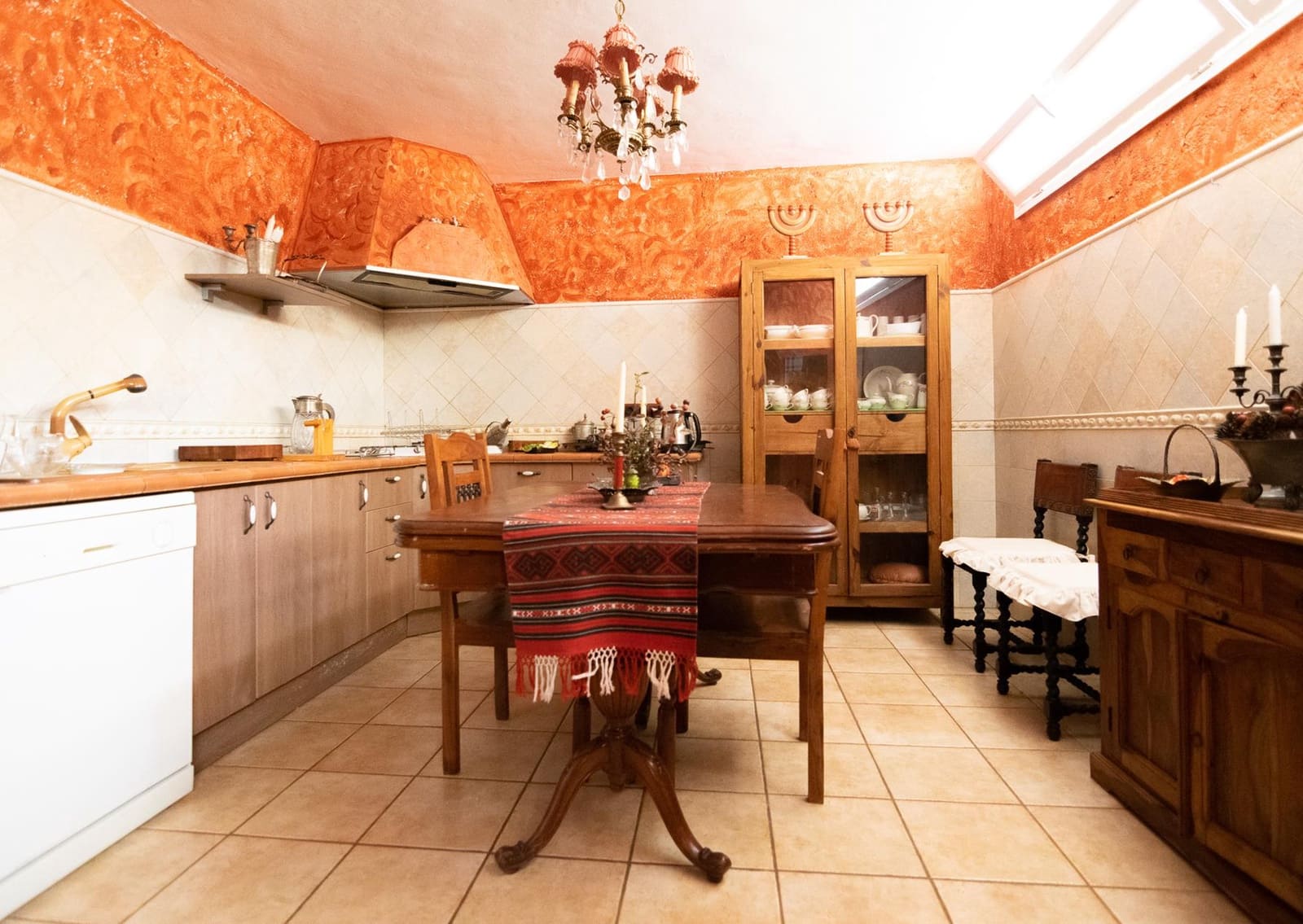 5 soverom Villa til salgs i La Nucia med svømmebasseng garasje - € 800 000 (Ref: 6566660)