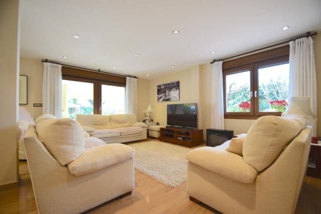 5 bedroom Villa for sale in Rincón Bajo, Benidorm with pool garage - € 1,400,000 (Ref: 6566681)