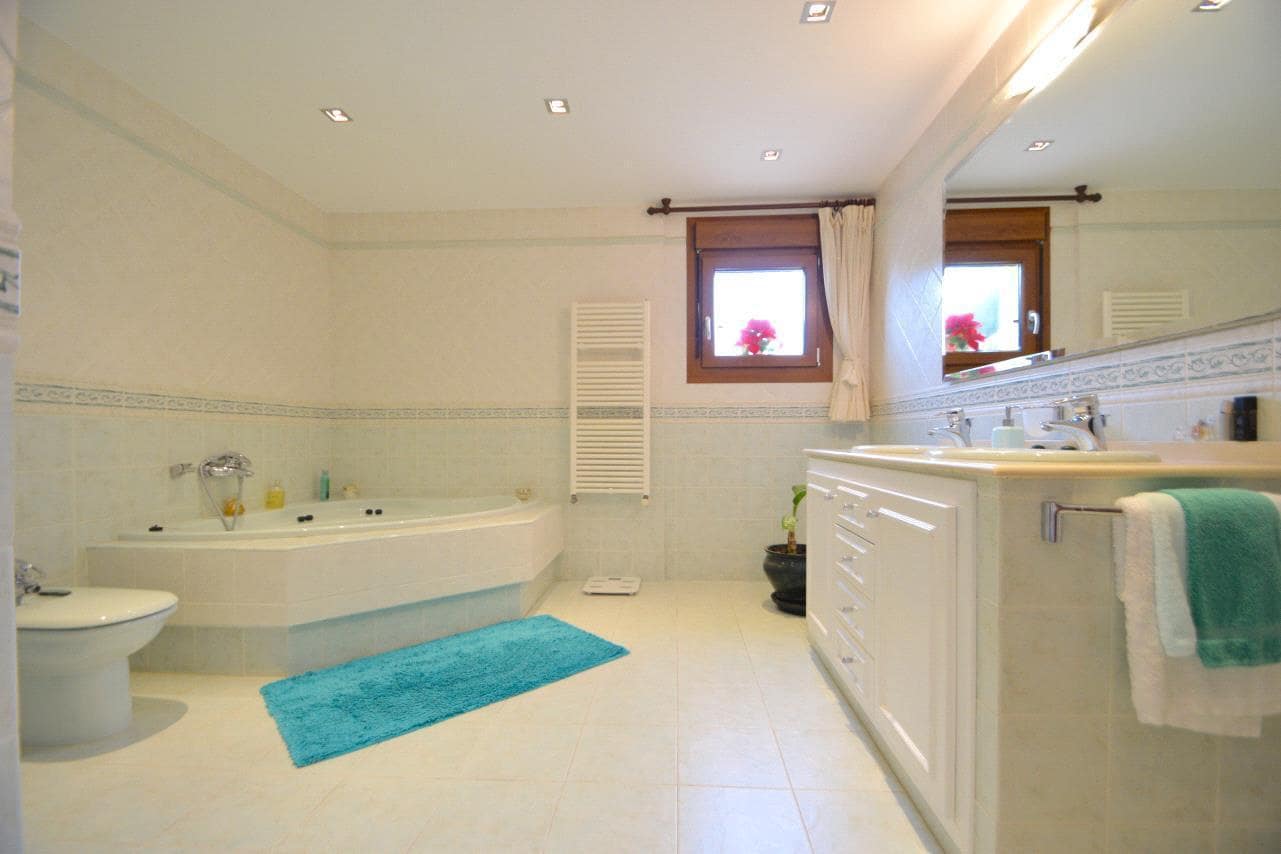 5 soveværelse Villa til salg i Benidorm med swimmingpool garage - € 1.400.000 (Ref: 6566681)