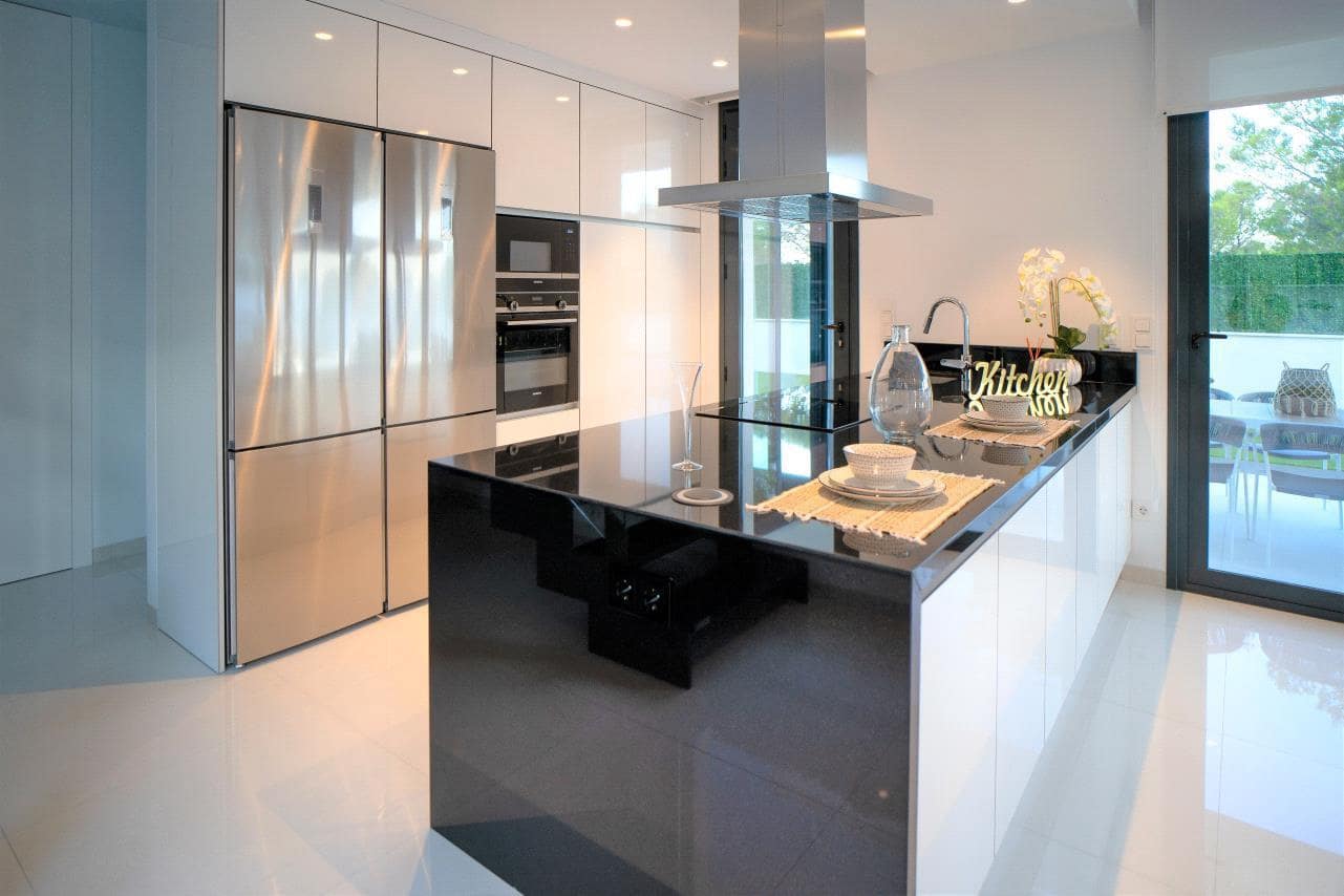 Chalet de 3 habitaciones en Finestrat en venta con garaje - 850.000 € (Ref: 6566688)