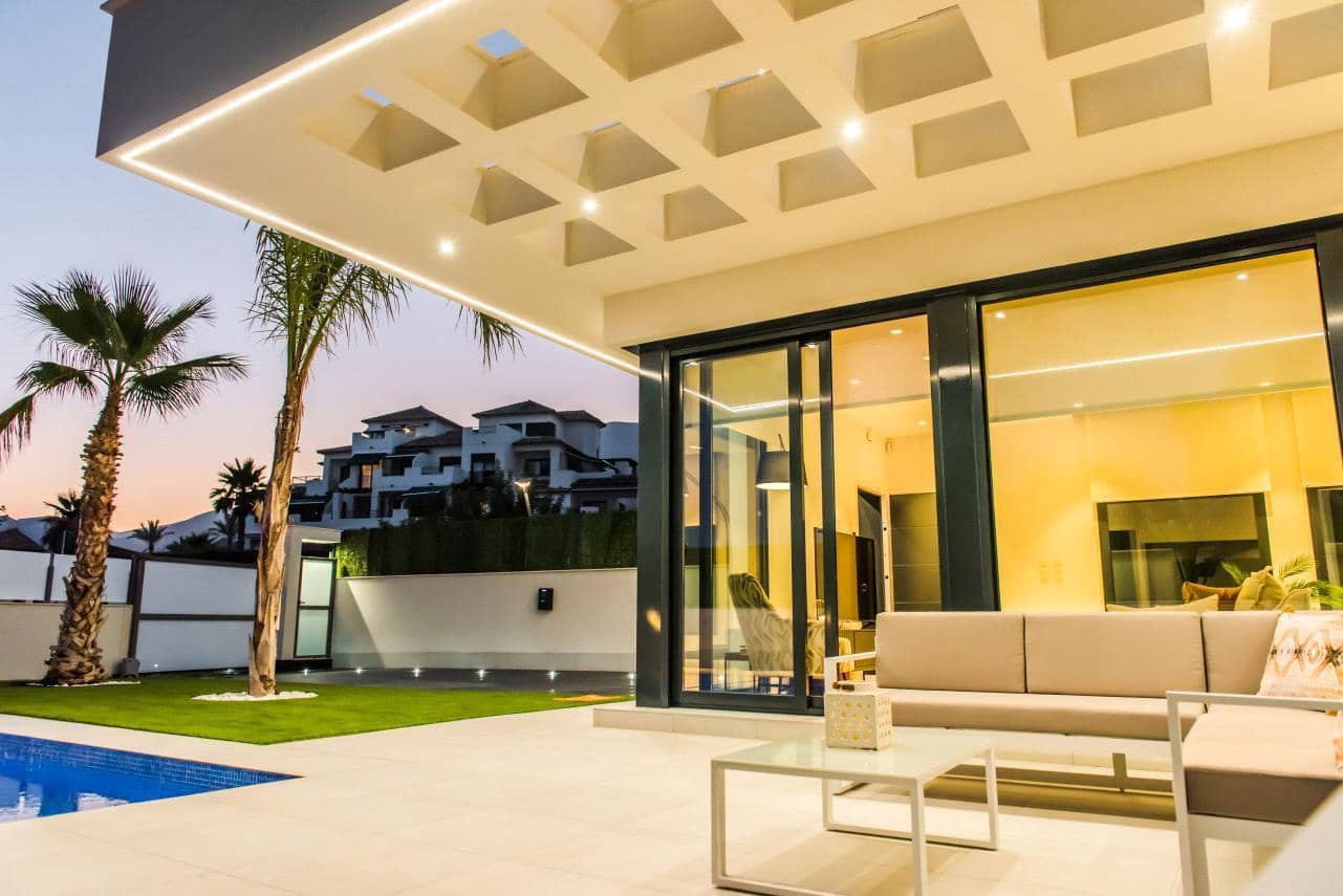 Chalet de 3 habitaciones en Finestrat en venta con garaje - 850.000 € (Ref: 6566688)