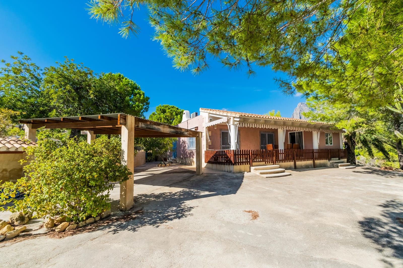 4 soveværelse Villa til salg i Finestrat med garage - € 970.000 (Ref: 6566689)