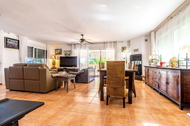 4 soveværelse Villa til salg i Finestrat Pueblo, Finestrat med garage - € 970.000 (Ref: 6566689)