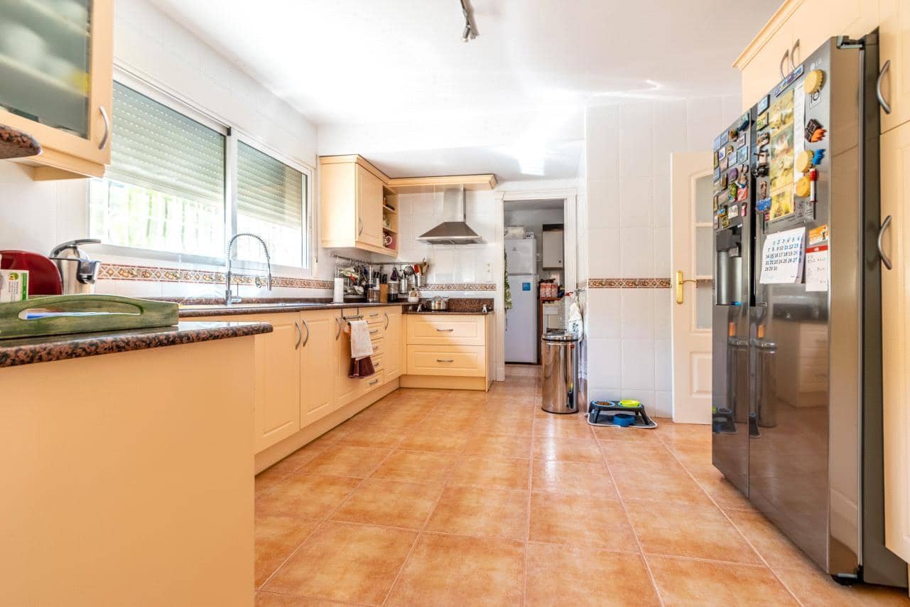 4 soveværelse Villa til salg i Finestrat med garage - € 970.000 (Ref: 6566689)