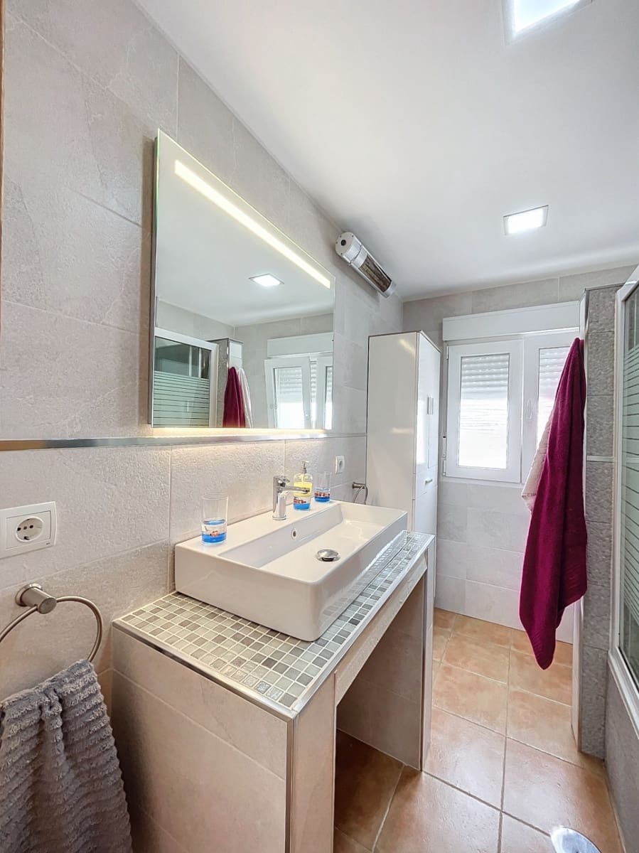 4 soveværelse Villa til salg i La Nucia med garage - € 580.000 (Ref: 6566690)