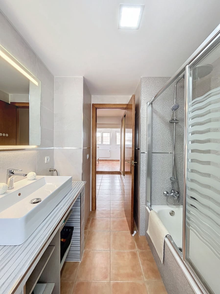 4 soveværelse Villa til salg i La Nucia med garage - € 580.000 (Ref: 6566690)