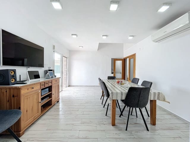 4 soverom Villa til salgs i Barranco Hondo - Varadero  , La Nucia med garasje - € 580 000 (Ref: 6566690)