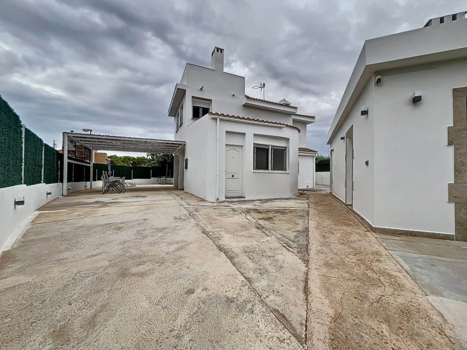 4 soveværelse Villa til salg i La Nucia med garage - € 580.000 (Ref: 6566690)